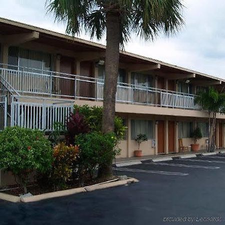 וסט פאלם ביץ' Parkview Motor Lodge מראה חיצוני תמונה
