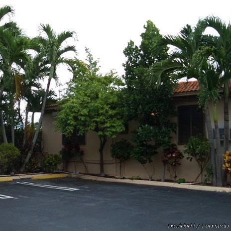 וסט פאלם ביץ' Parkview Motor Lodge מראה חיצוני תמונה